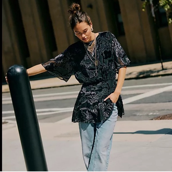 Free People Dresses & Skirts - Free People Women Mini Dress XS Black Manuka Burnout Velvet Mini A Line